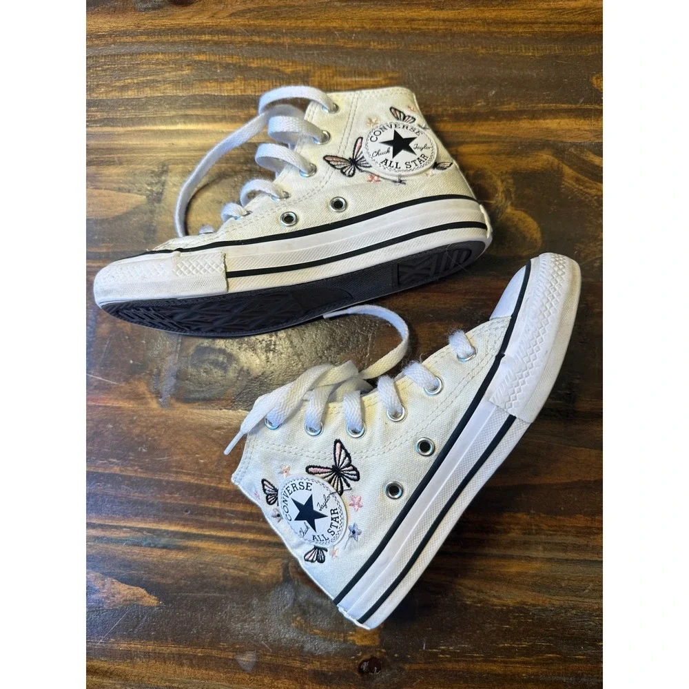 Converse Chuck Taylor All Star High Top White Butterfly Embroidered Toddler‎ 12